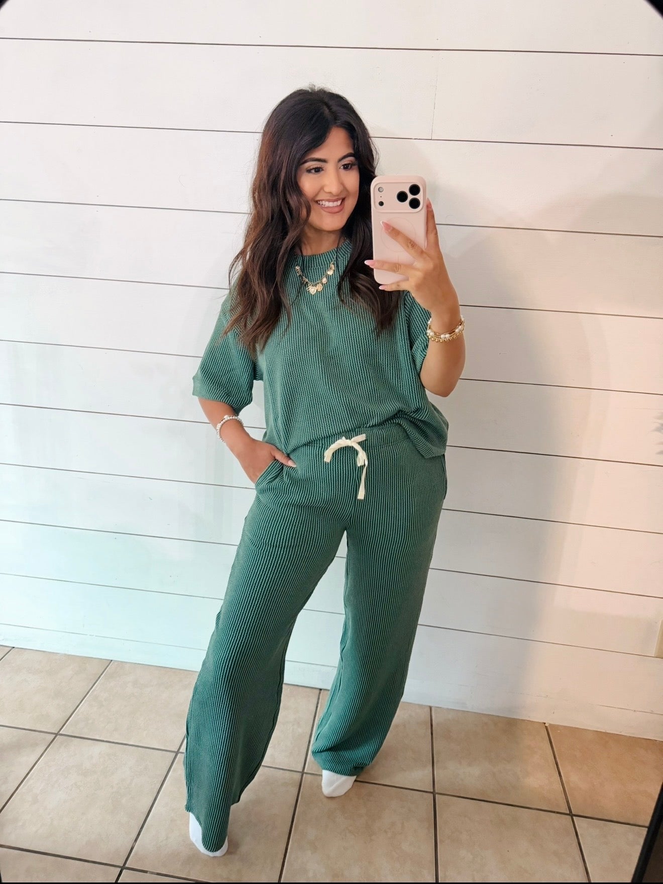 Averie set in Olive Green